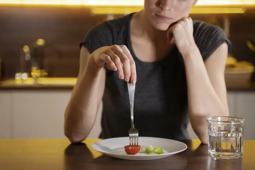 ¿Es bueno saltarse la cena?