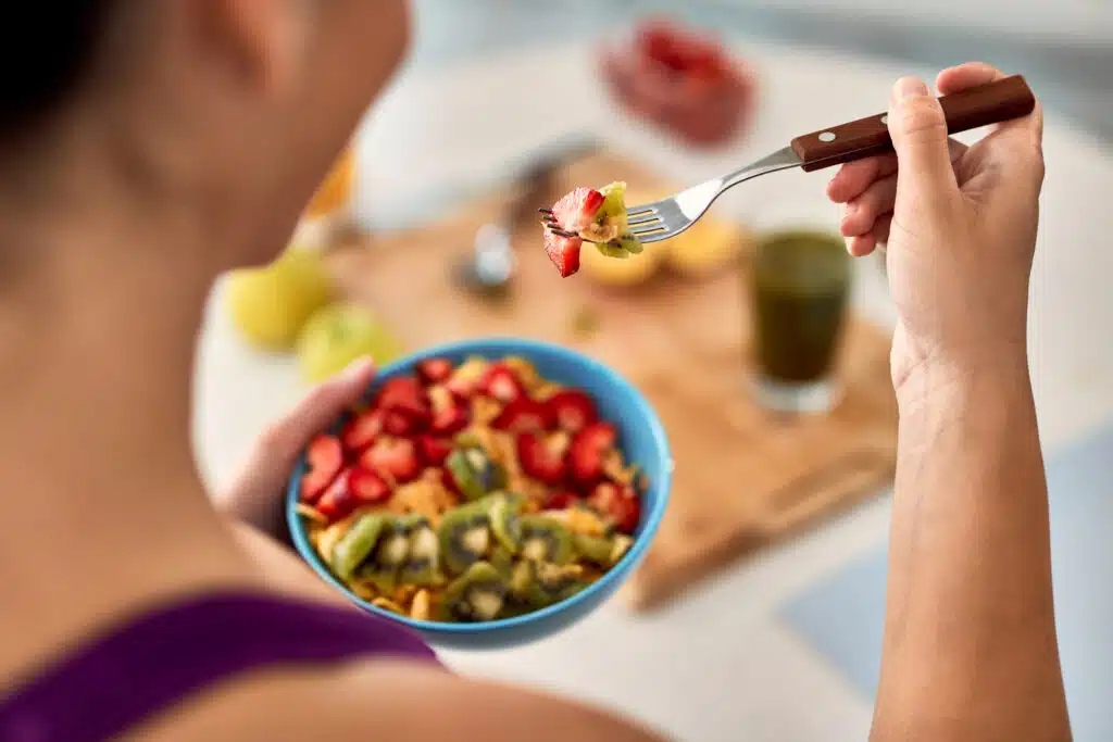 Mitos de la nutrición: desmontando creencias populares y aprendiendo a comer mejor