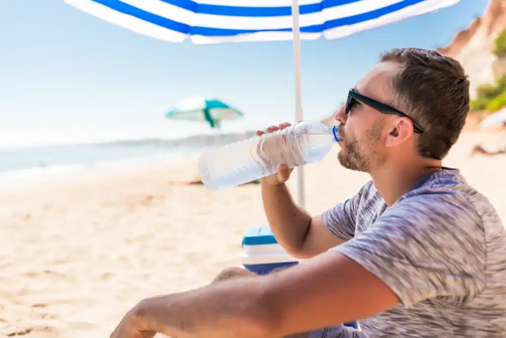 Hidratación en verano: cuánta agua necesitas realmente